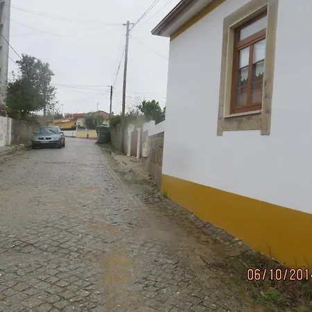 Casa Da Avó, Campo A 2 Kms Do Mar